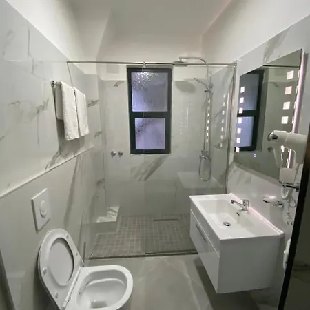 Hotel Enera 3*